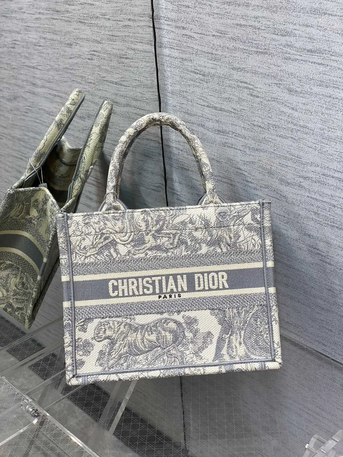 Dior Tiger Embroidered Tote Bag image 1