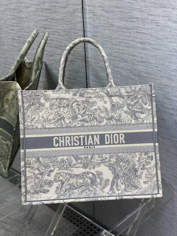 Dior Tiger Embroidered Tote Bag image 1