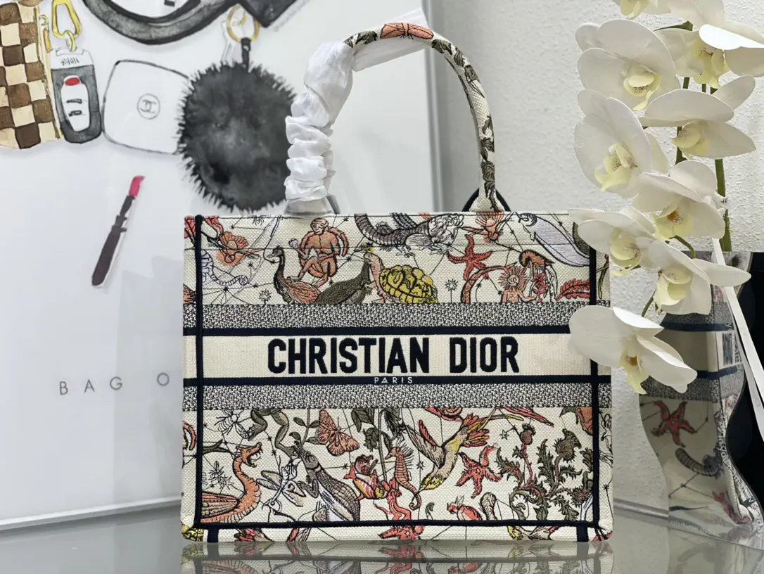 Dior Printed Book Tote Bag image 1