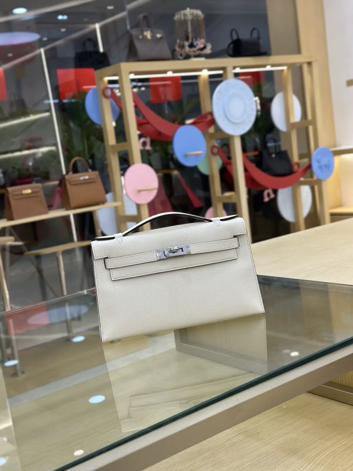 Hermès Mini Kelly Clutch Bag image 1