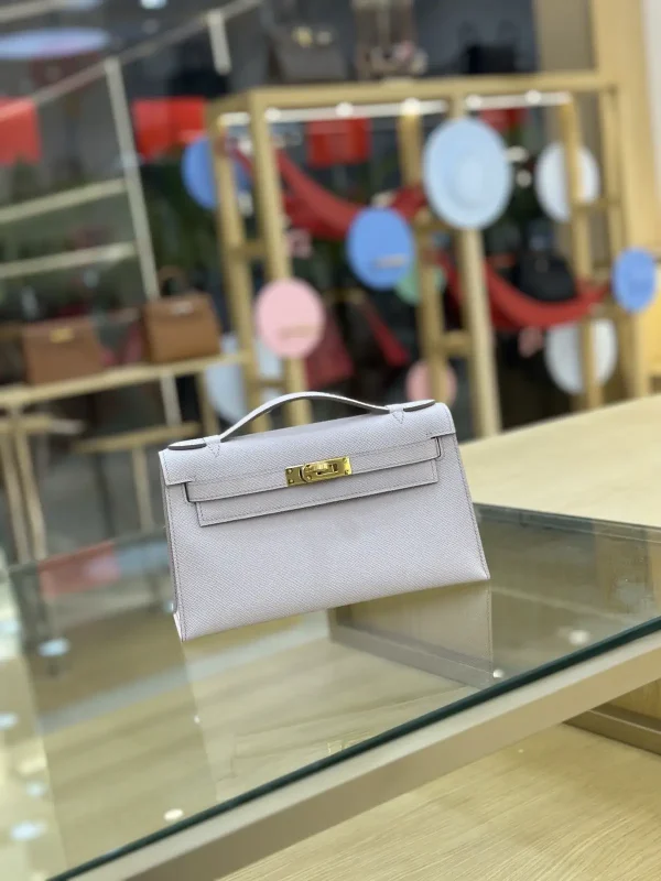 Hermès Light Purple Leather Clutch Bag image 1