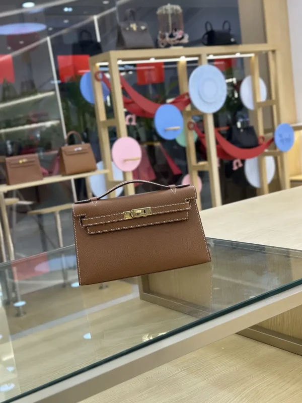 Hermès Brown Epsom Leather Mini Kelly Clutch image 1