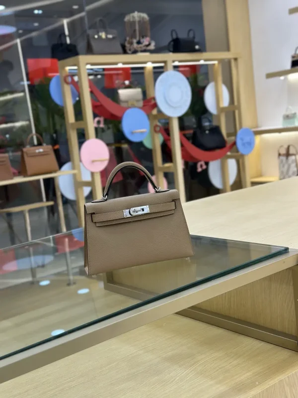 Hermès Mini Kelly Top Handle Bag image 1