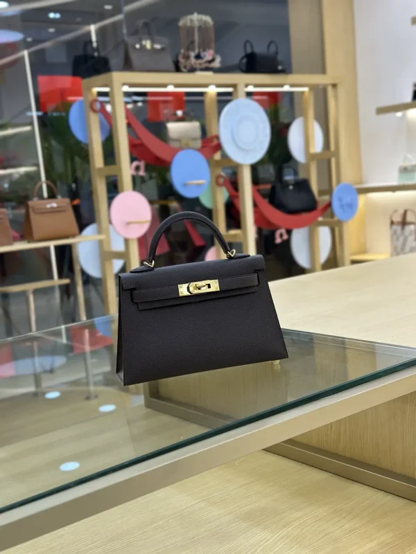 Hermès Mini Kelly 19 Top Handle Bag image 1