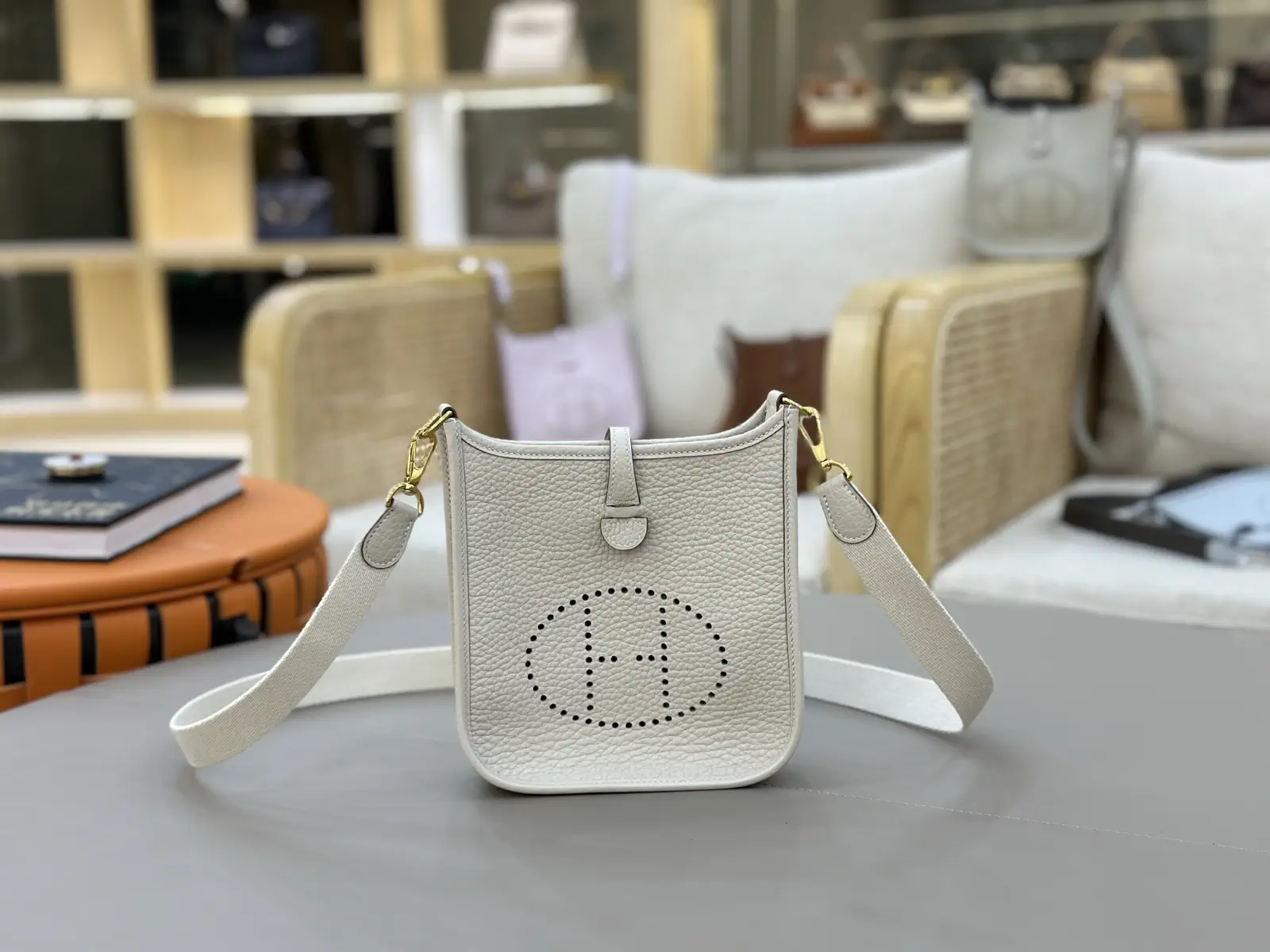 Hermès Evelyn Mini Crossbody Bag image 1