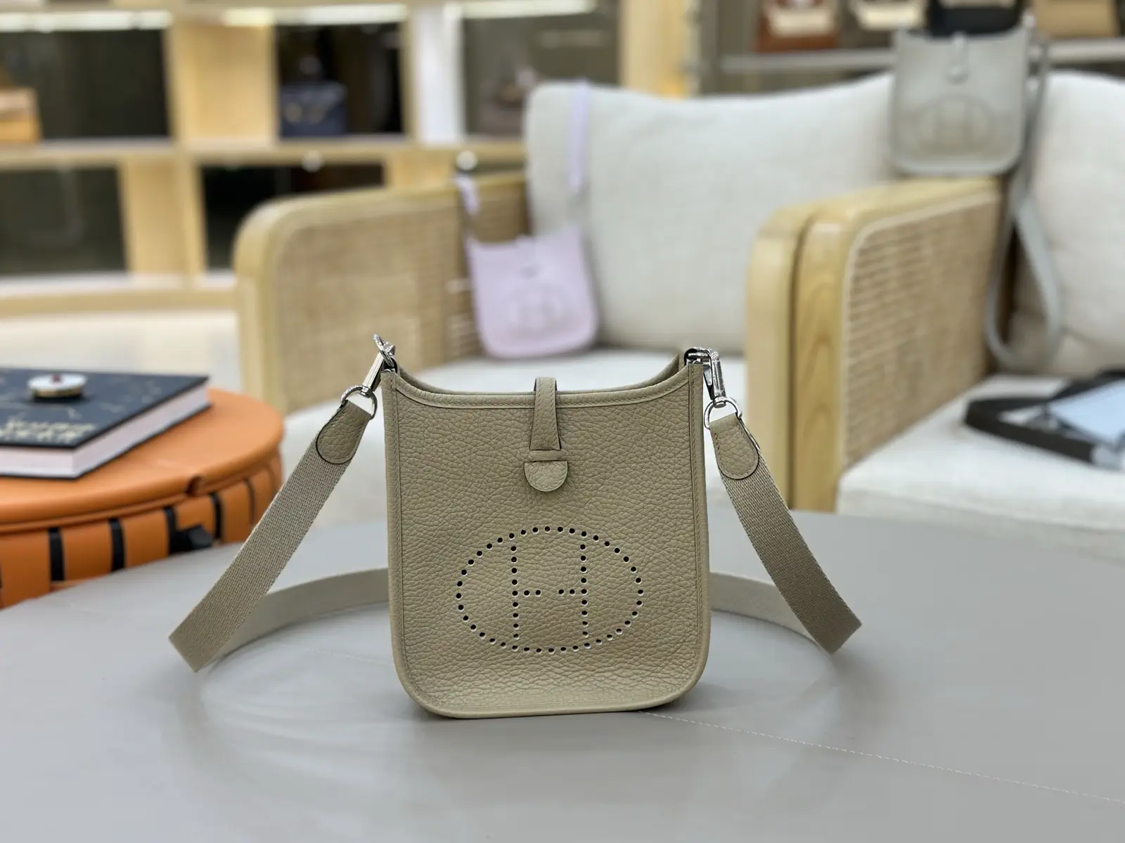 Hermès Evelyn Mini Crossbody Bag image 1