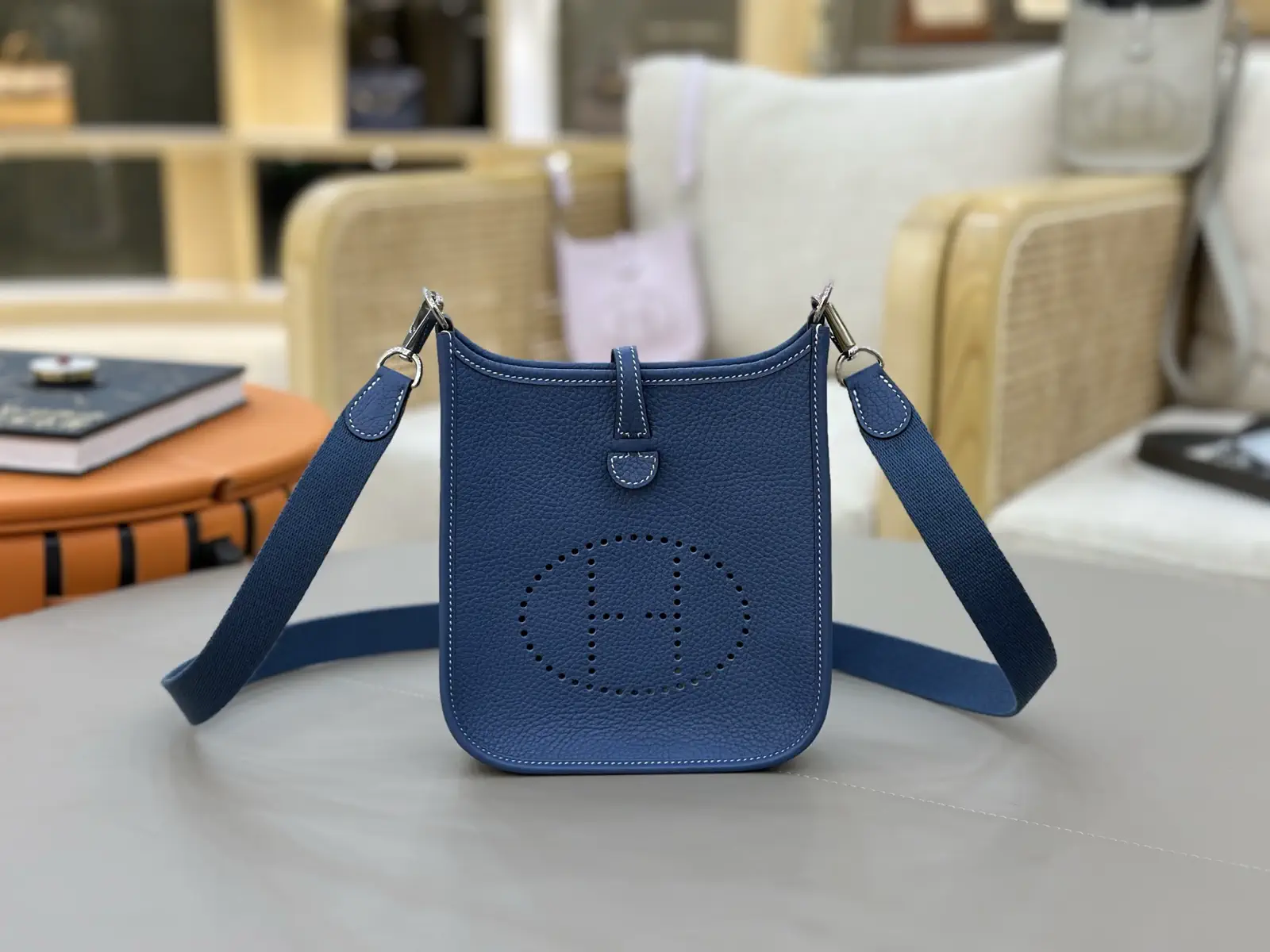 Hermès Evelyn Mini Crossbody Bag image 1