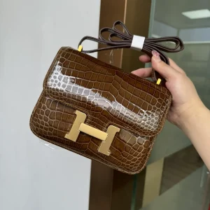 Crocodile Pattern Constance 19 Shoulder Bag image 1
