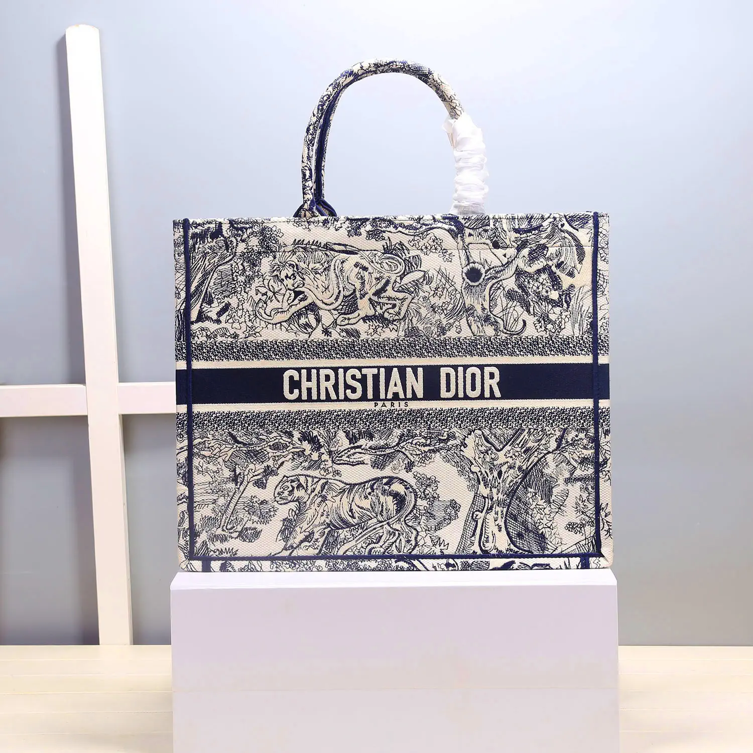 Dior Tiger Print Tote Bag image 1