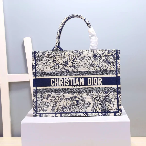 Dior Tiger Print Tote Bag image 1