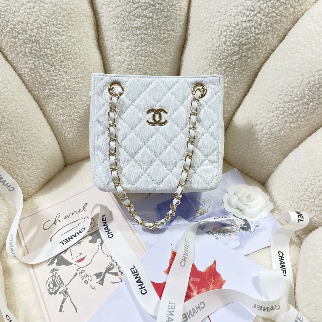 Chanel Quilted White Bucket Tote Bag image 1