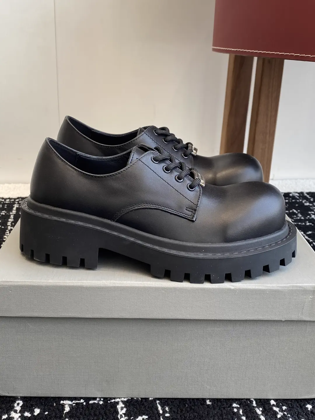 Balenciaga Black Chunky Sole Lace-up Shoes image 1