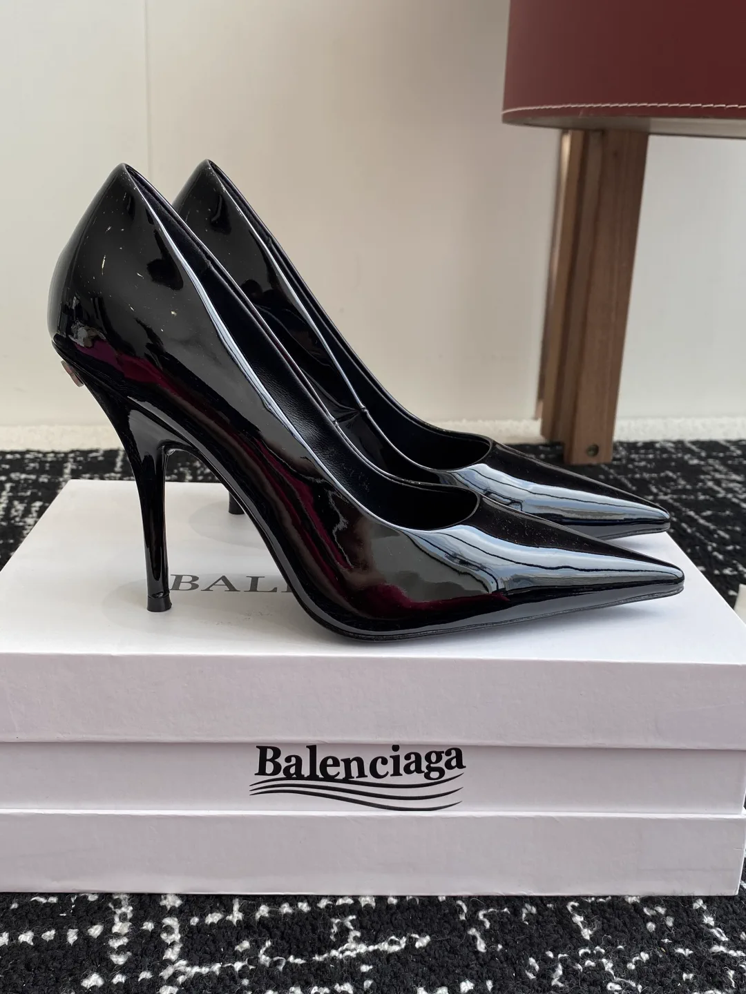 Balenciaga 25s Spring Summer Pointed Toe Patent Leather High Heel Pumps image 1