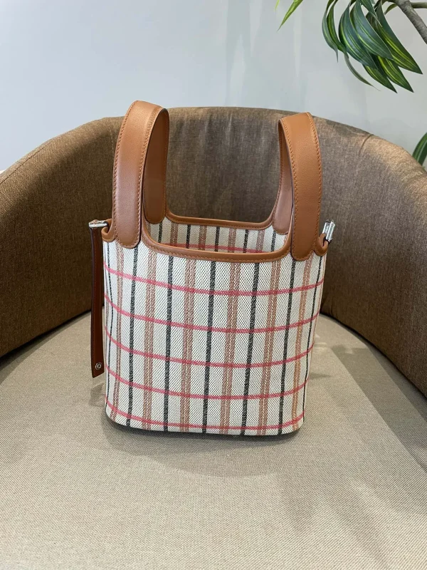 Hermès Striped Bucket Bag image 1