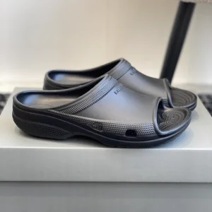 Balenciaga Pool Crocs Collaboration Platform Slides image 1