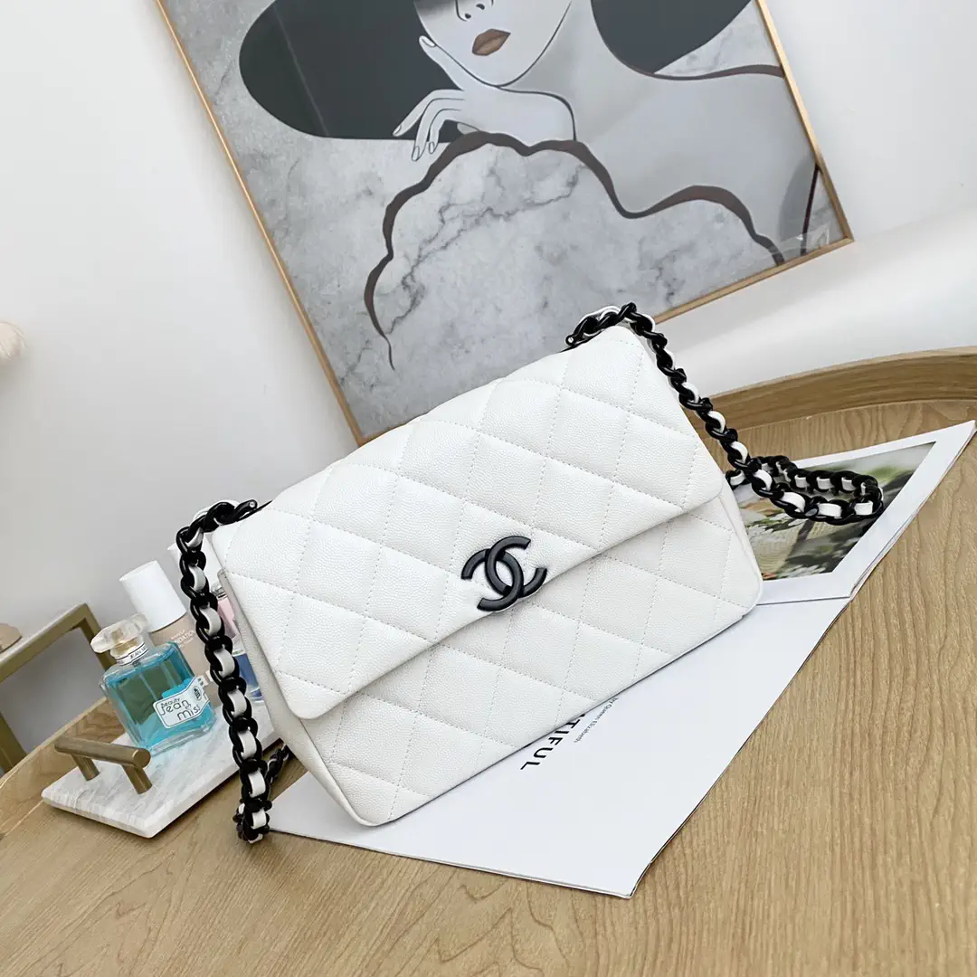 Chanel White Quilted Flap Shoulder Bag image 1
