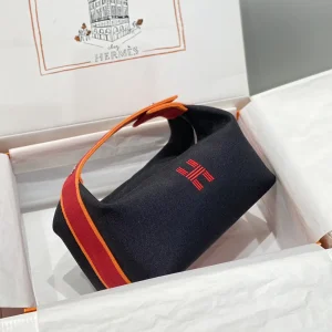 Hermès Canvas Toiletry Bag image 1