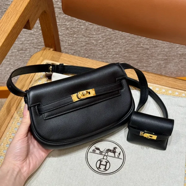 Hermès Black Leather Crossbody Bag with Matching Mini Pouch image 1
