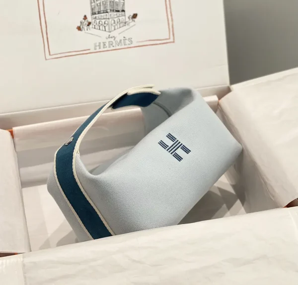 Hermès Canvas Top Handle Toiletry Bag image 1