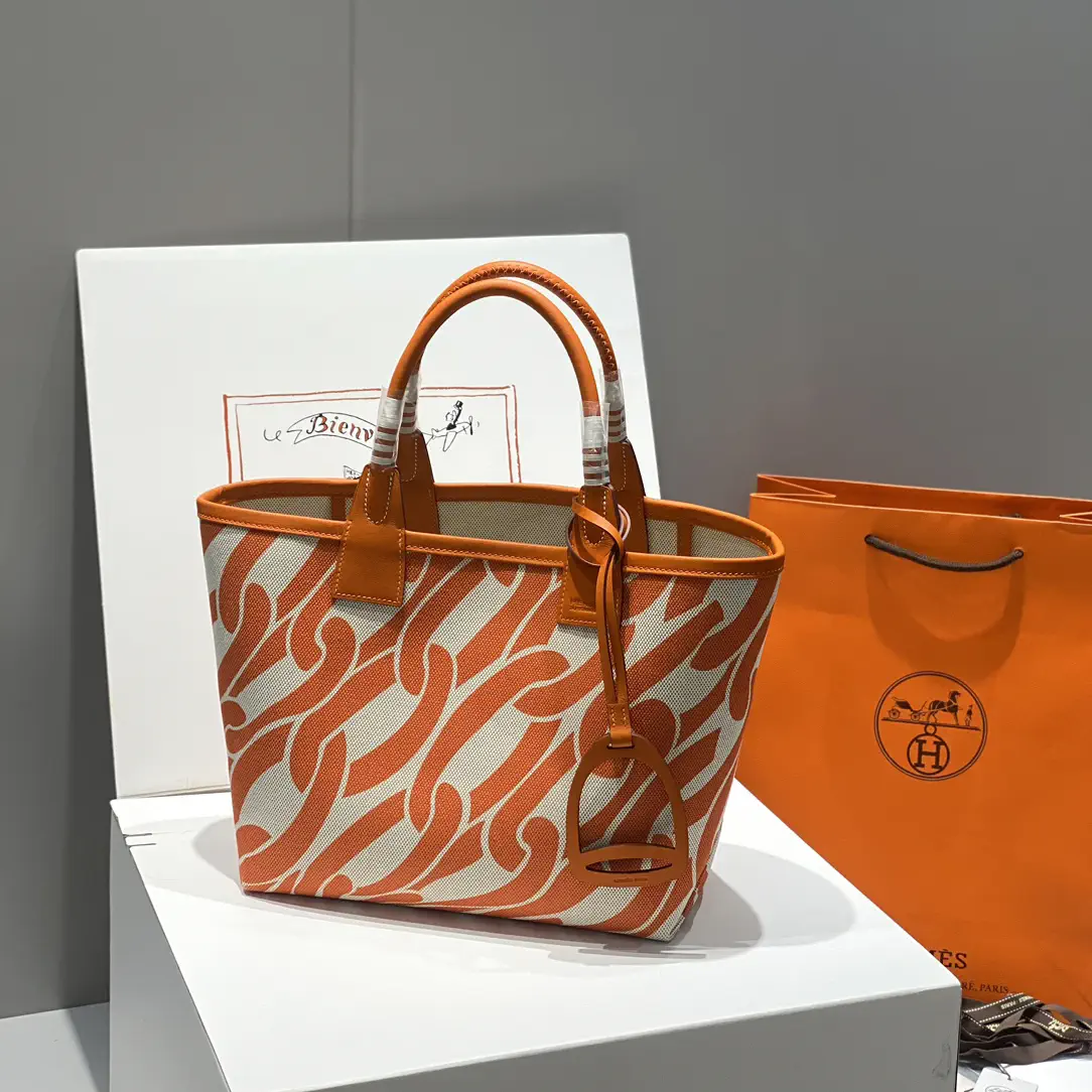 Hermès Steeple Tote Bag image 1
