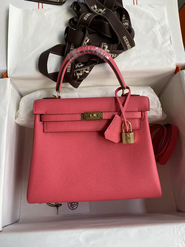 Hermès Kelly 25 Top Handle Bag image 1