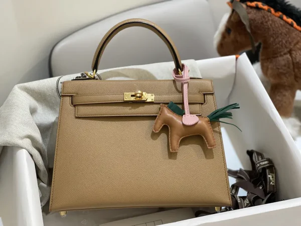 Hermès Top Handle Bag image 1