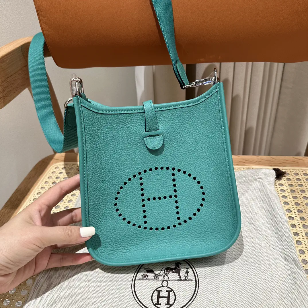 Hermès Mini Evelyne Crossbody Bag image 1