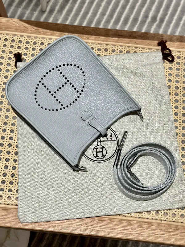 Hermès Mini Evelyne Crossbody Bag image 1
