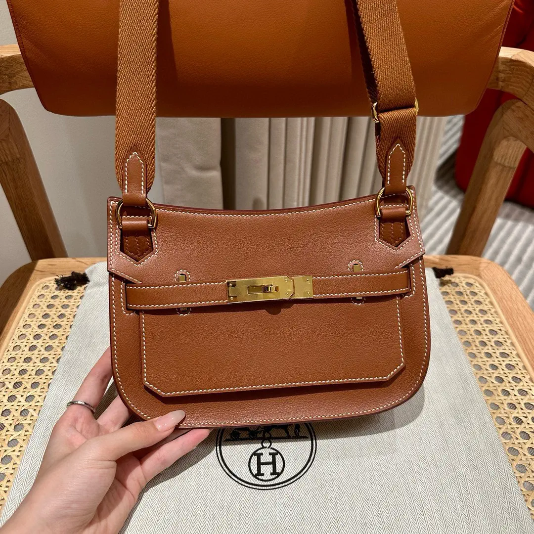 Hermès Mini Jypsiere Crossbody Bag image 1