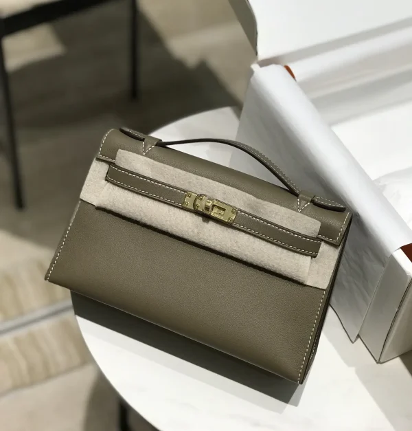 Hermès Kelly Pochette Top Handle Bag image 1