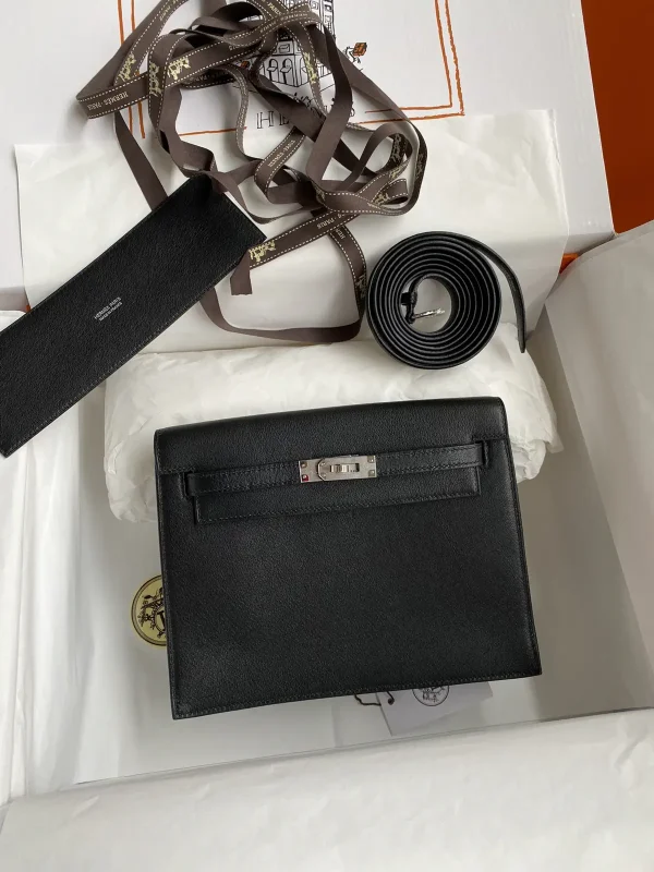 Hermès Kelly Dance Bag image 1