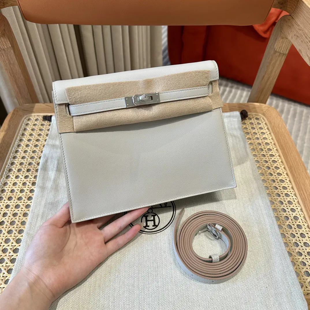 Hermès Kelly Dance Bag image 1