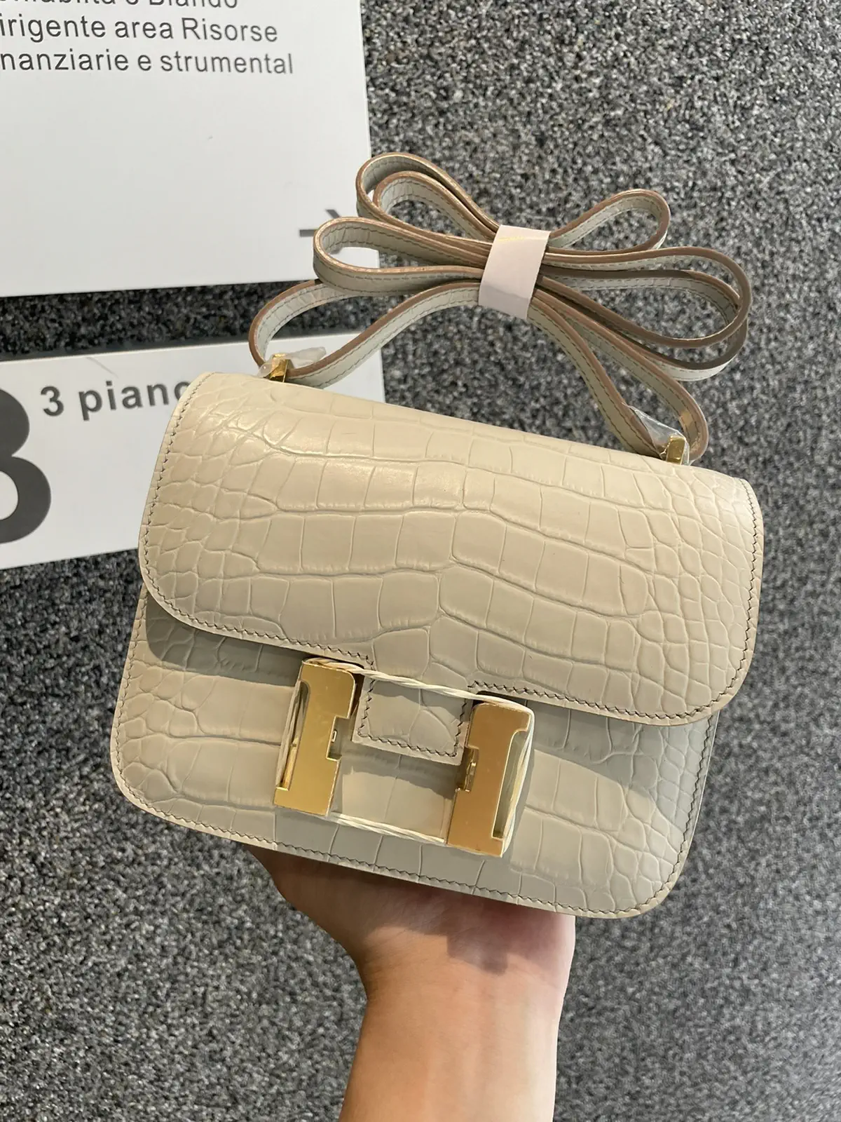 Hermès Crocodile Embossed Crossbody Bag image 1