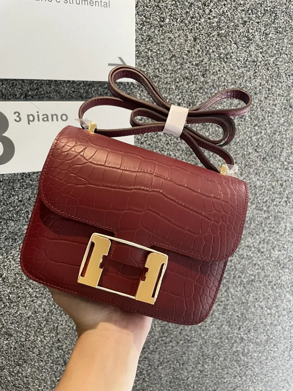 Hermès Crocodile Embossed Crossbody Bag image 1