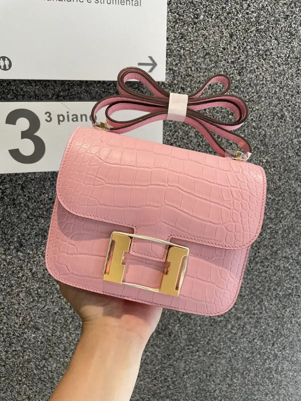 Hermès Crocodile Embossed Crossbody Bag image 1
