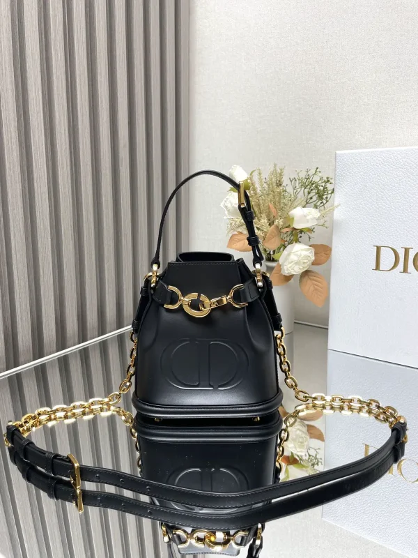 Dior C'est Small Bucket Bag image 1