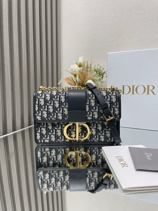 Dior Montaigne Chain Shoulder Bag image 1