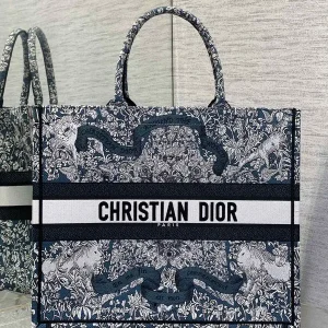 Dior Around The World Pattern Tote Bag image 1