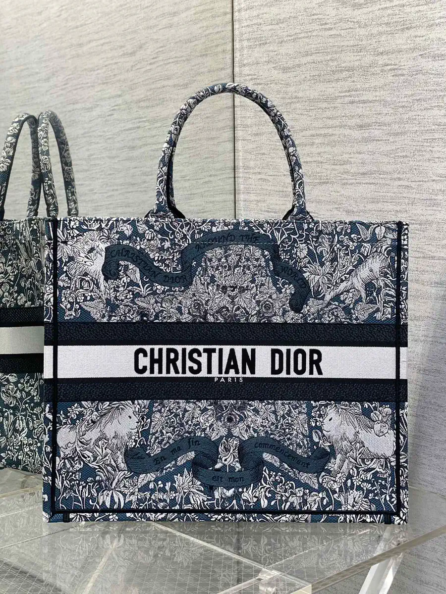 Dior Around The World Pattern Tote Bag image 1