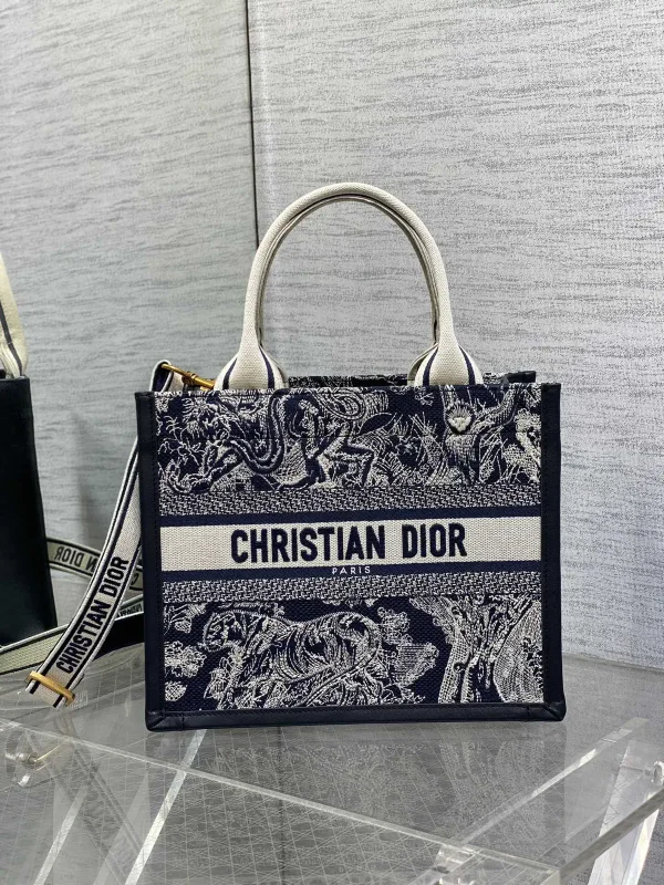 Dior Tiger Embroidered Tote Bag image 1