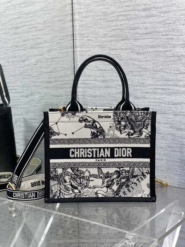 Dior Animal Embroidered Tote Bag image 1