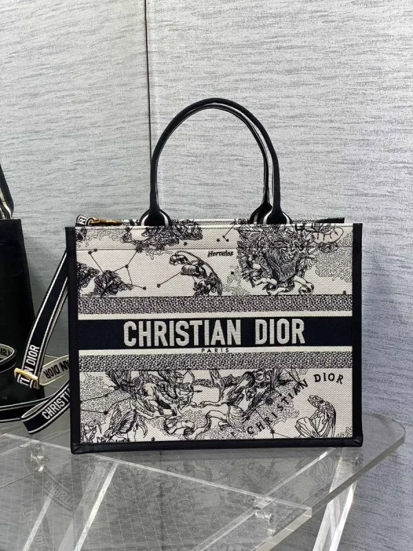 Dior Animal Embroidered Tote Bag image 1
