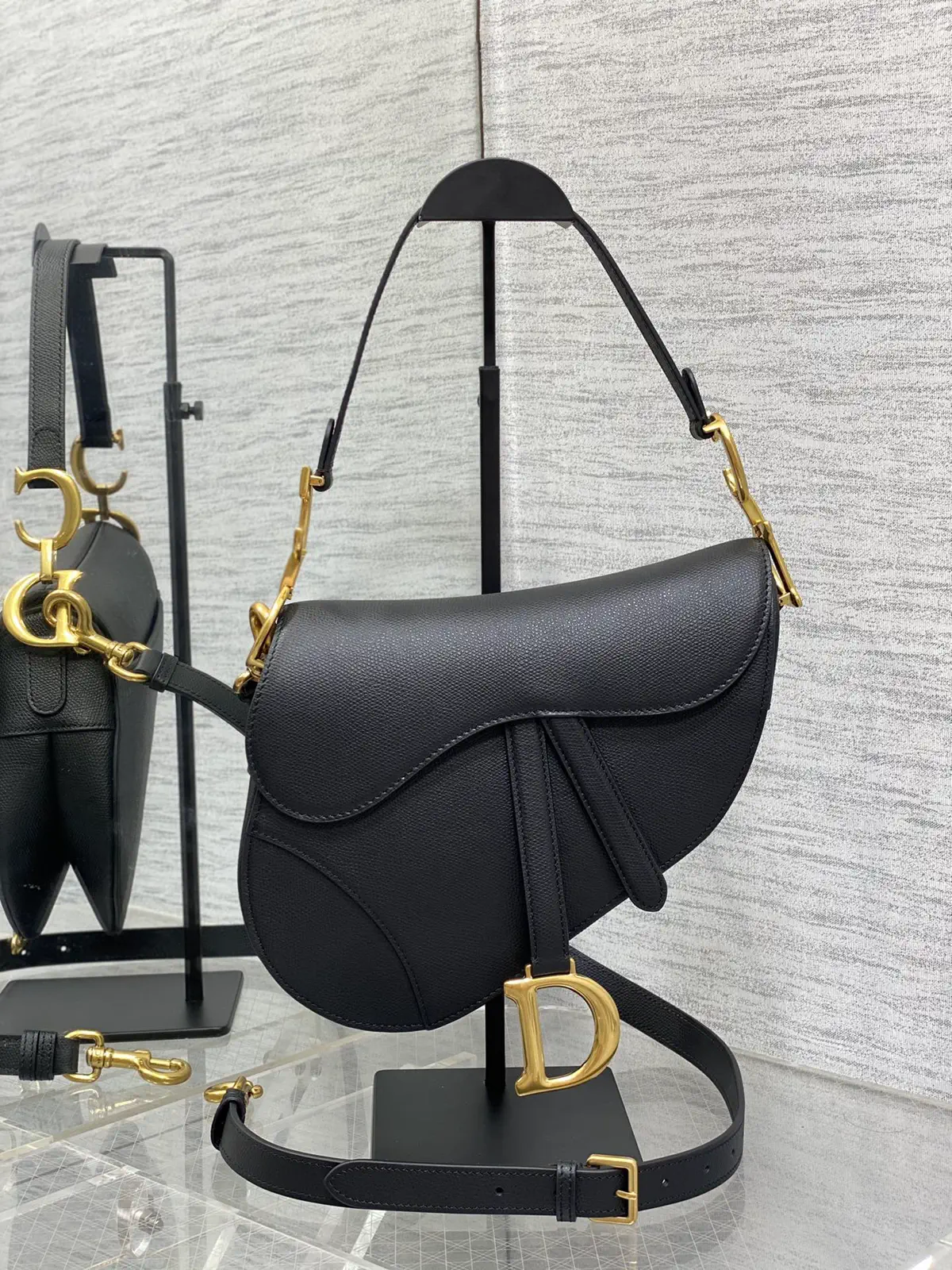 Dior Black Saddle Shoulder Bag with Detachable Strap image 1