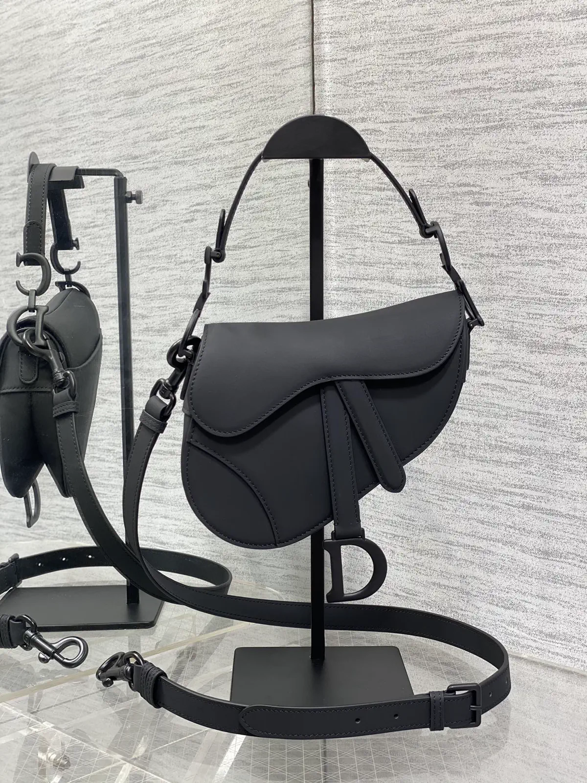 Dior Saddle Crossbody Bag image 1