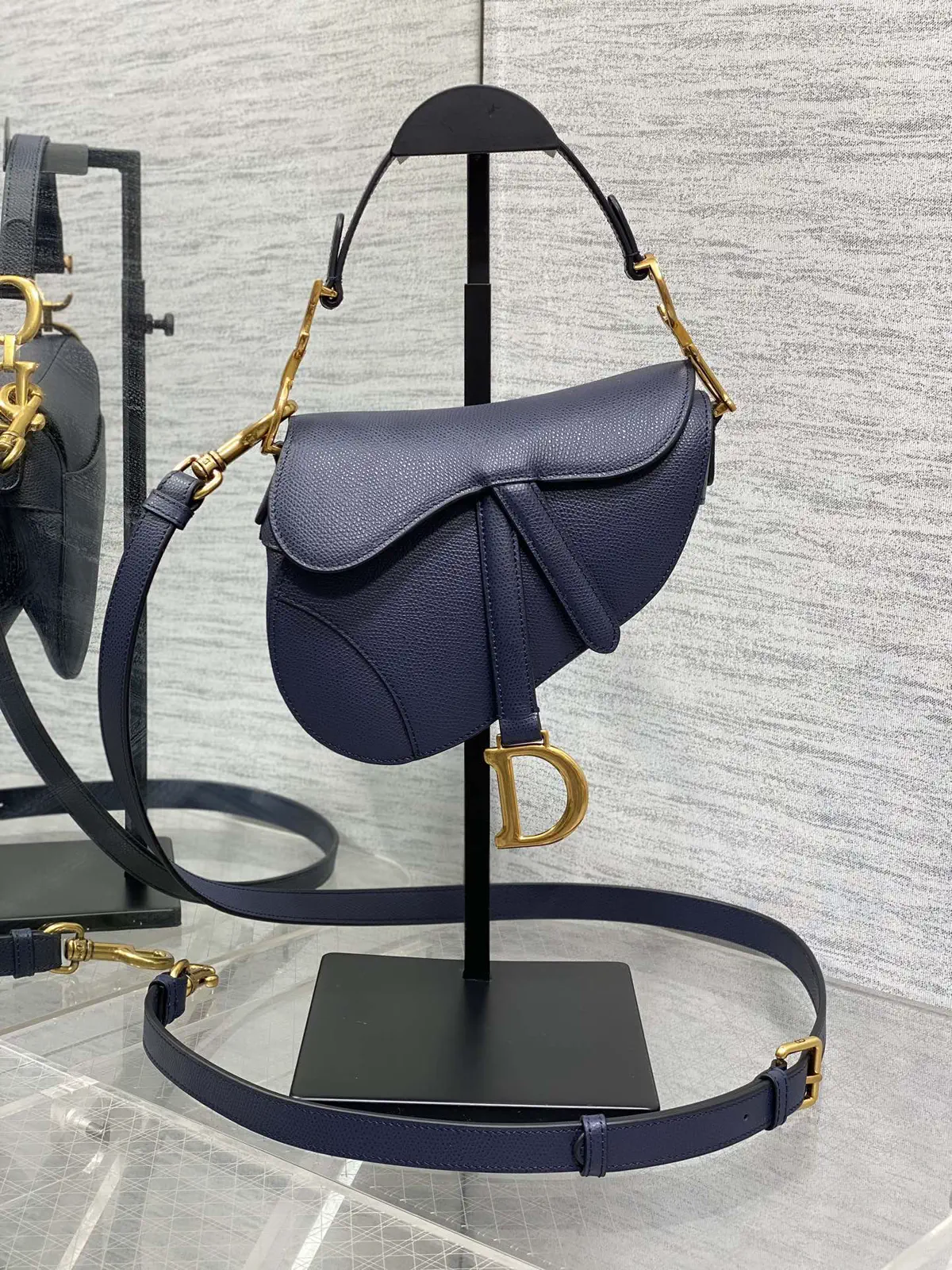 Dior Saddle Crossbody Bag image 1