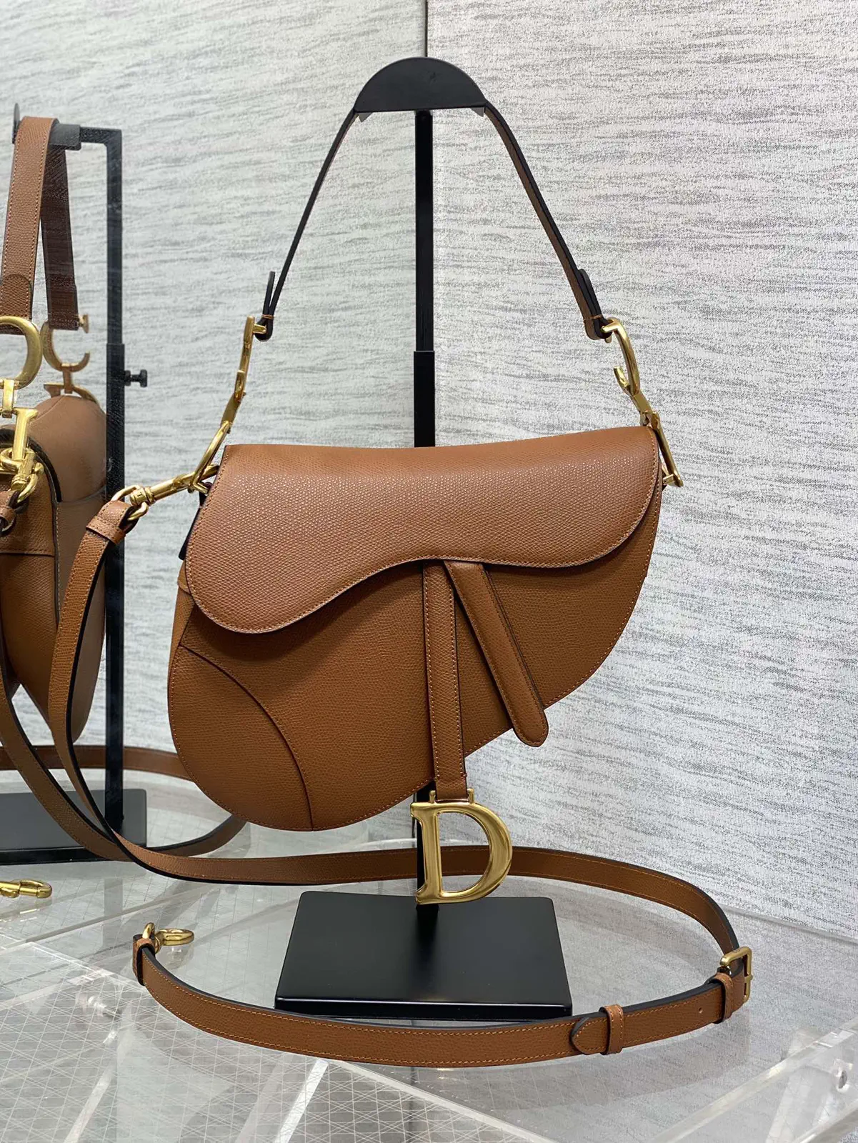 Dior Saddle Shoulder Bag image 1
