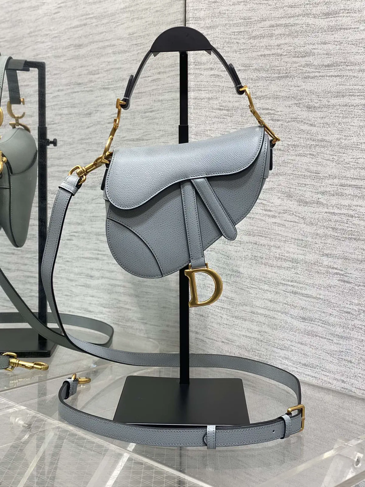 Dior Saddle Crossbody Bag image 1