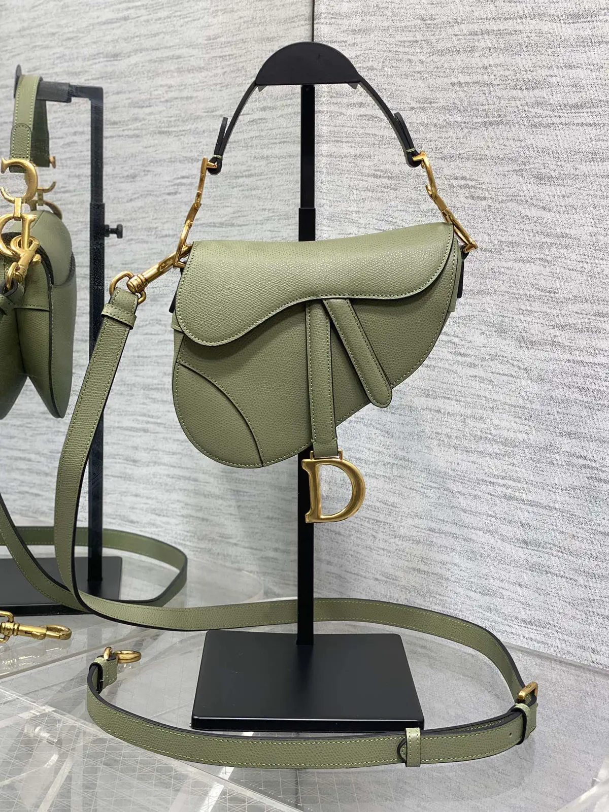 Dior Saddle Crossbody Bag image 1