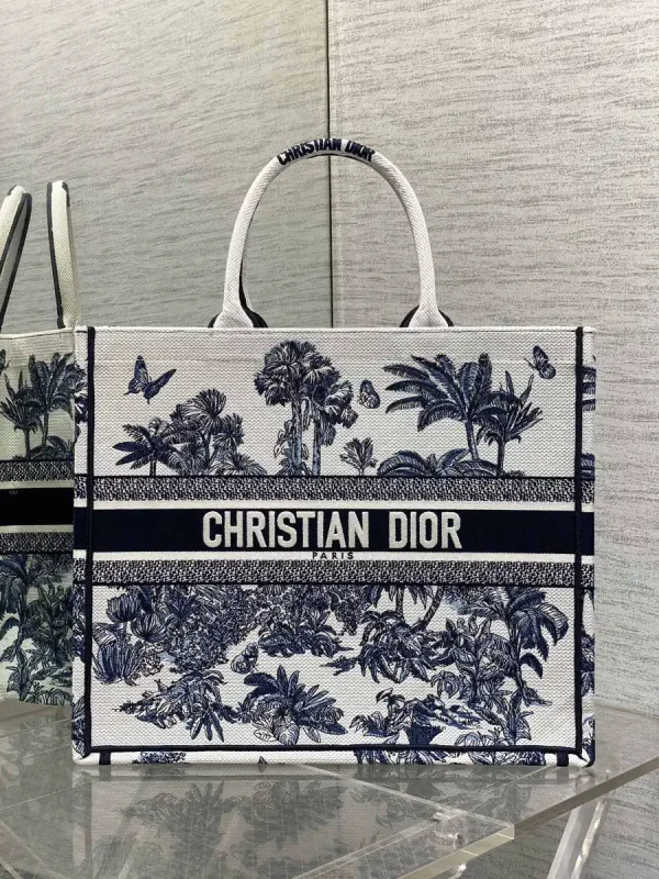 Dior Palm Tree Embroidered Tote Bag image 1
