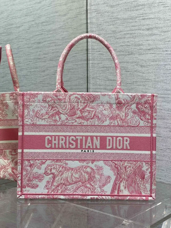 Dior Tiger Embroidered Tote Bag image 1